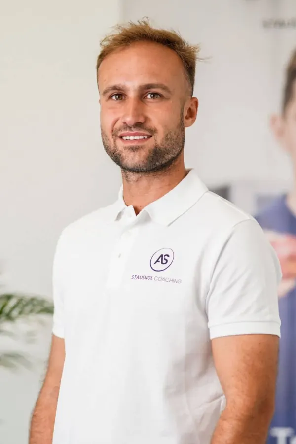 Yannick Throm – Coach